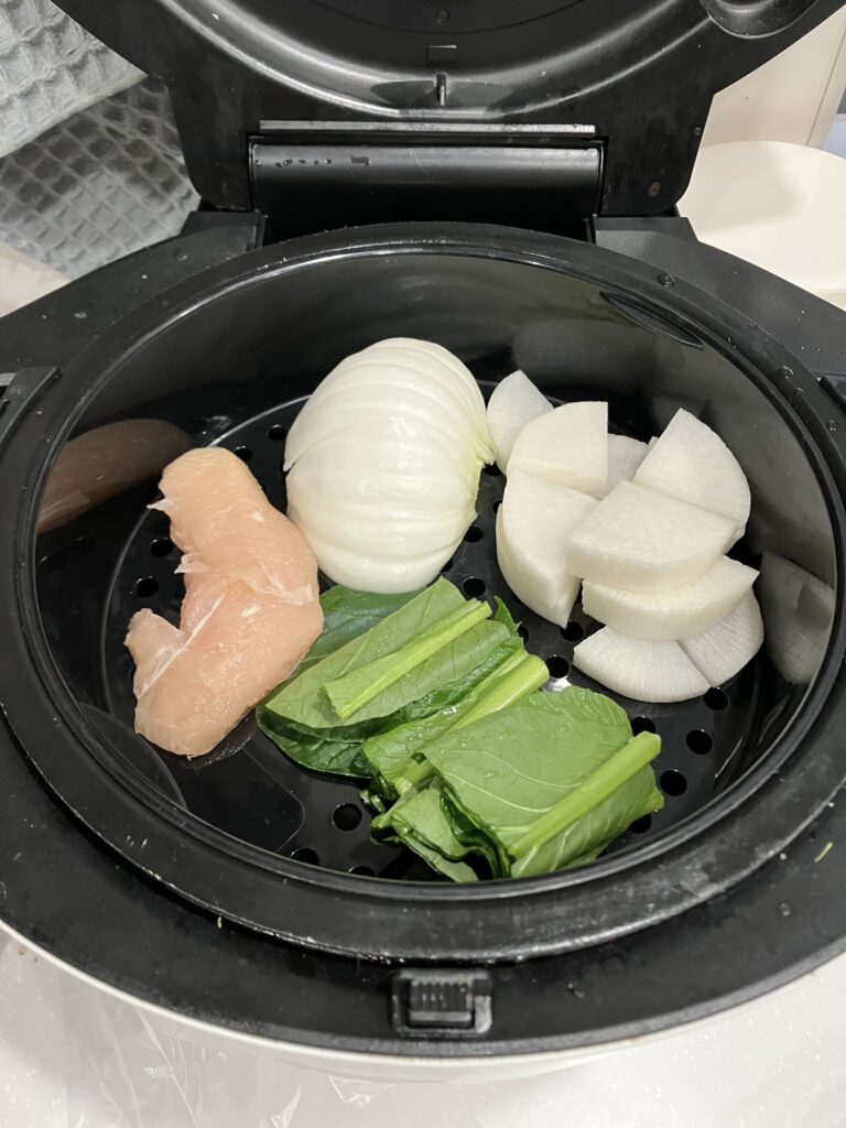 蒸しトレイで蒸し野菜&鶏
